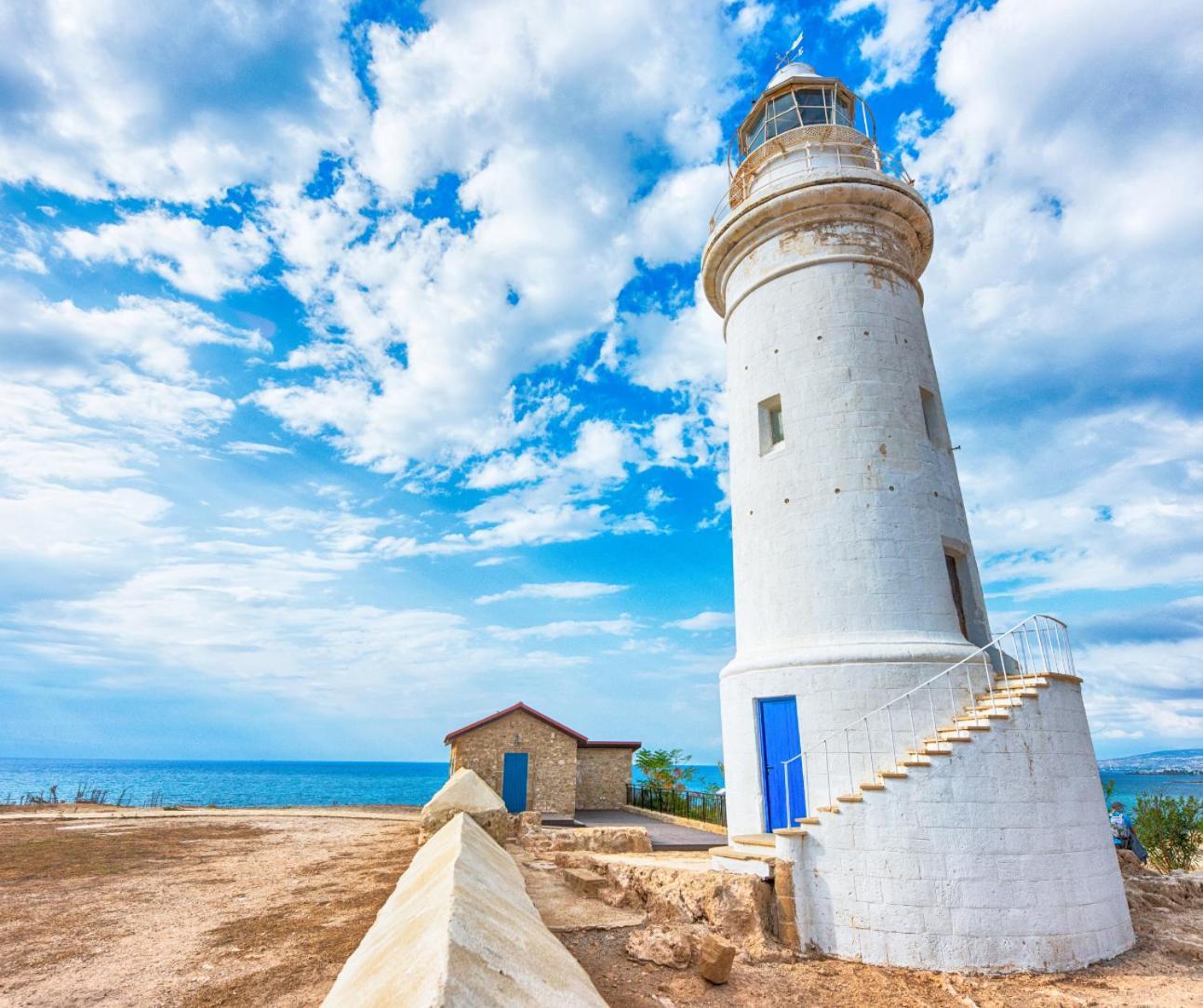 Dreamy 2 Bed Apartment By The Sea パ フォス エクステリア 写真